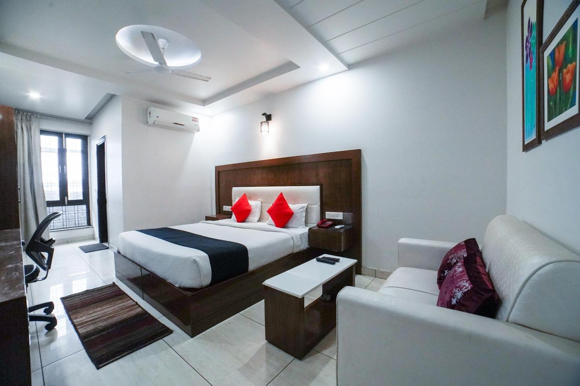 Collection O Prem Ratna Hotel Dehradún Kültér fotó